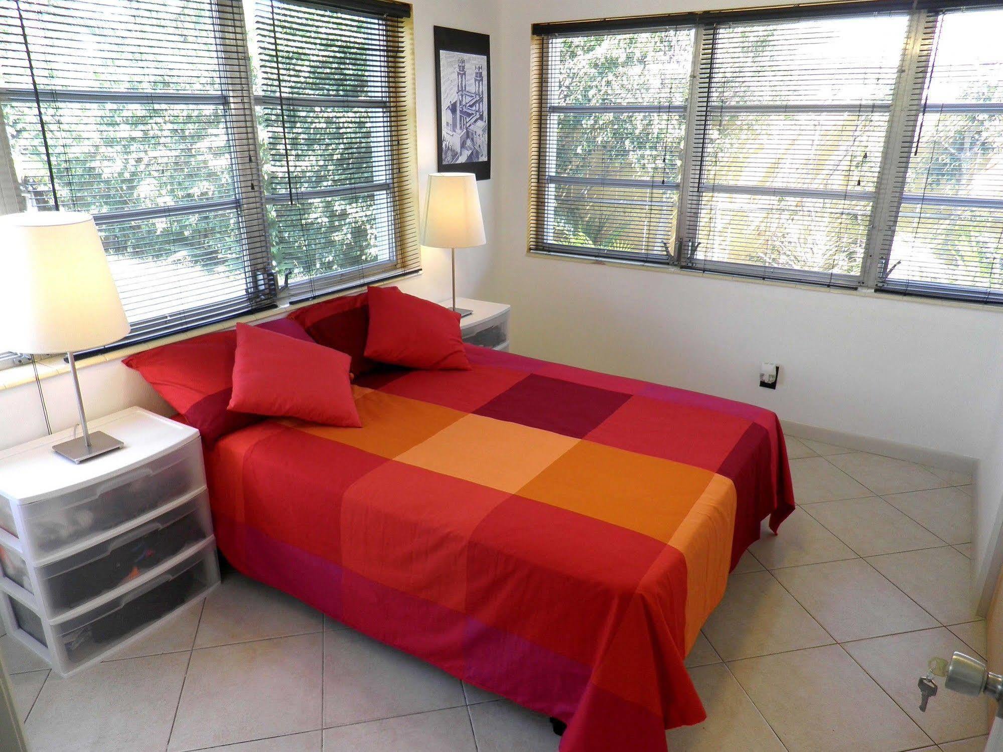 Blue Ocean Guesthouse Fort Lauderdale Zewnętrze zdjęcie